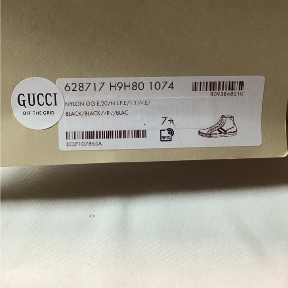 Men’s Authentic Gucci Shoe - Picture 2 of 13